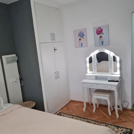 Apartament Central Gherla Exterior foto